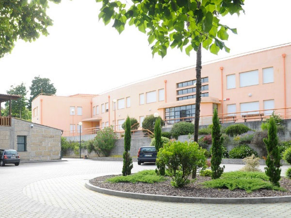 Abertas as inscrições para a Escola Profissional de Fermil
